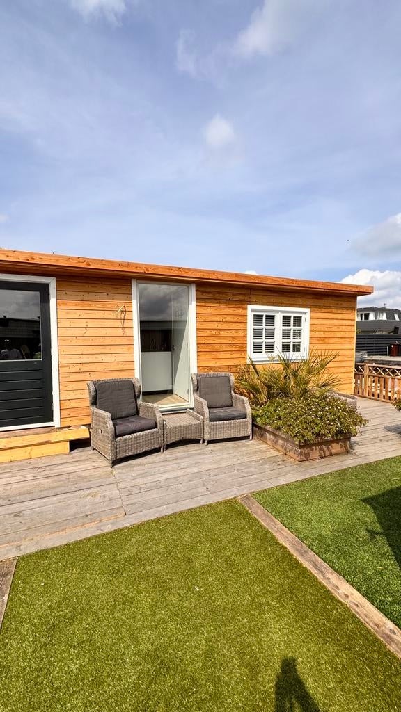Vakantie chalet met eigen aanleg steiger