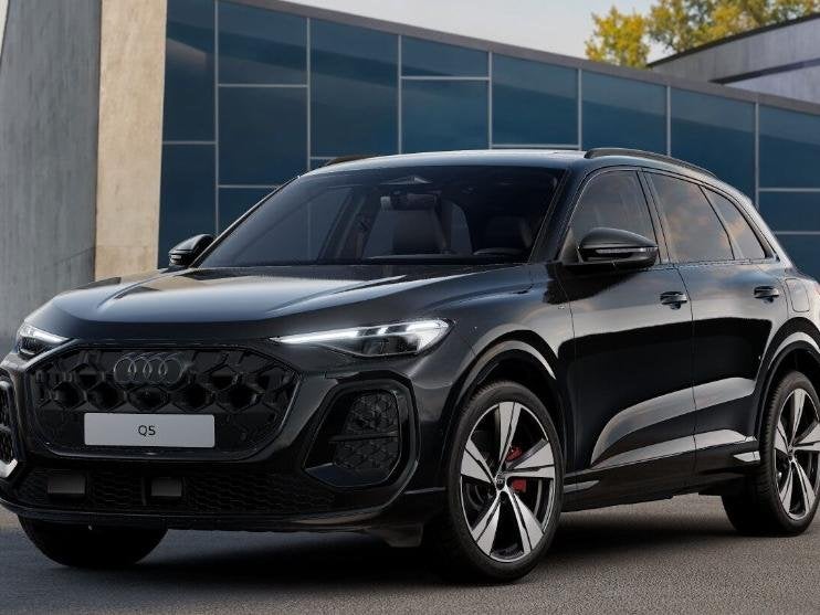 Audi Q5 S edition Competition e-hybrid 270 kW / 367 PK | Pan