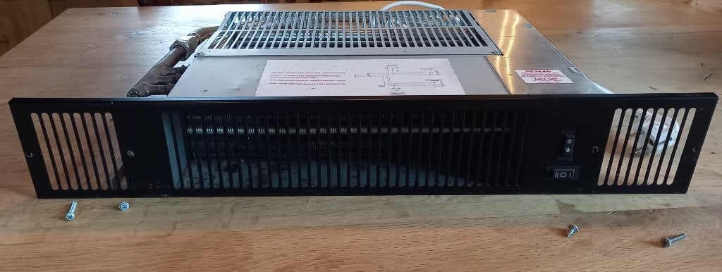 Plintverwarming KSU 800 G Myson, Doe-het-zelf en Verbouw, Ophalen, Gebruikt, Minder dan 30 cm, Kachel