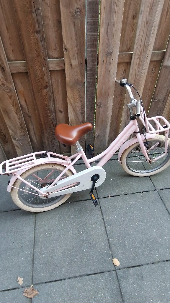 Roze meisjes fiets, Ophalen, Gebruikt