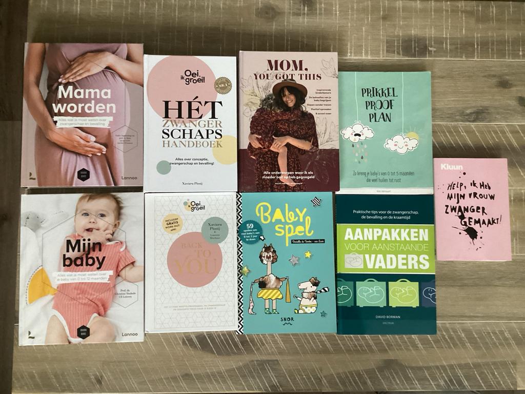 Zwangerschap & Opvoedboeken: Oei ik groei, Mama Baas, Mom Yo, Boeken, Ophalen of Verzenden, Zo goed als nieuw, Zwangerschap en Bevalling