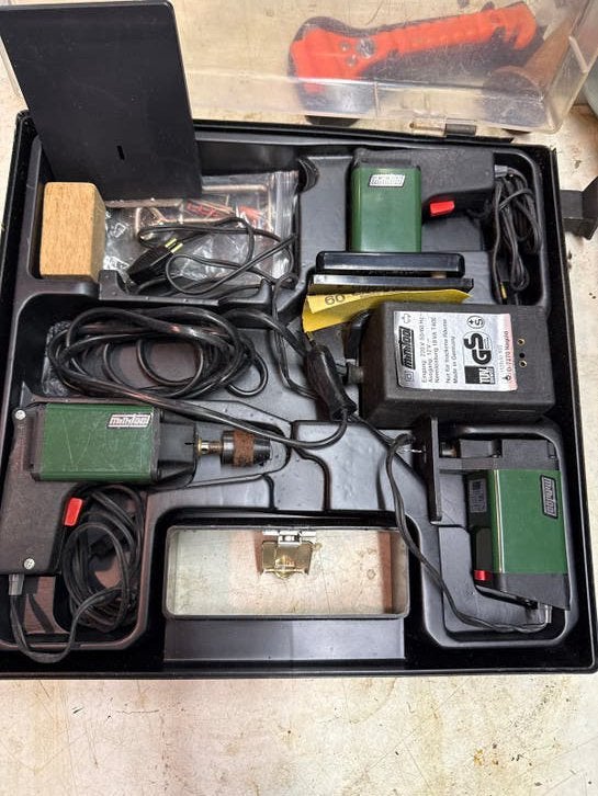 Minitool 12 volt precisie Set - Compleet in Koffer, Ophalen of Verzenden, Gebruikt, Accuboormachine, Overige merken