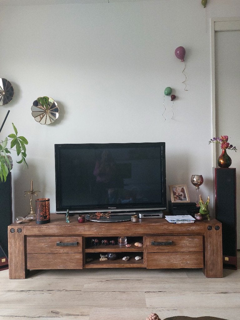 Robuust Tv audiomeubel, Huis en Inrichting, Ophalen, Minder dan 50 cm, Robuust industriële, Zo goed als nieuw