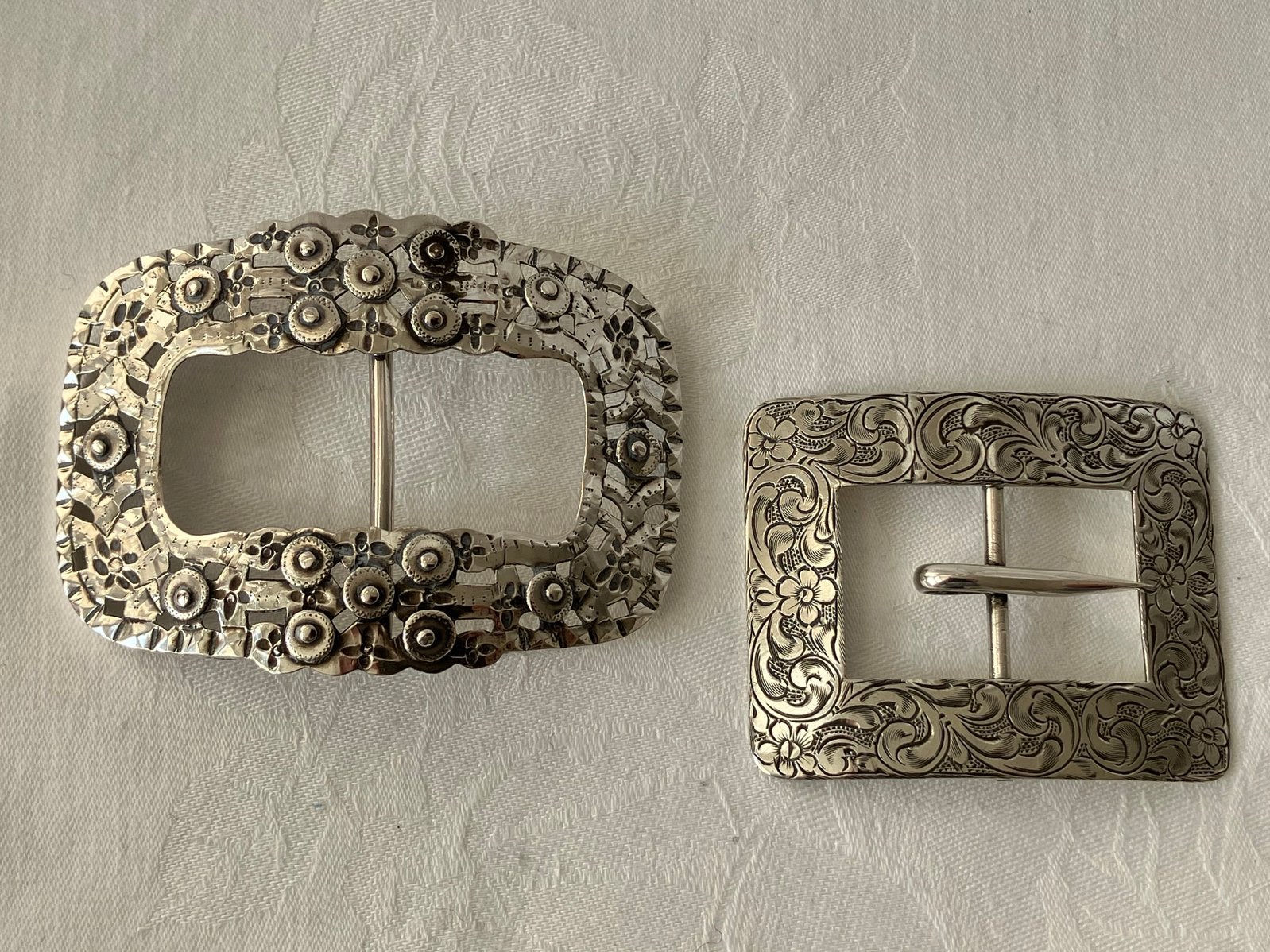 Antieke zilveren stuivertjesgesp D. v.d. Ree + Engelse gesp, Antiek en Kunst, Antiek | Goud en Zilver, Verzenden, Zilver