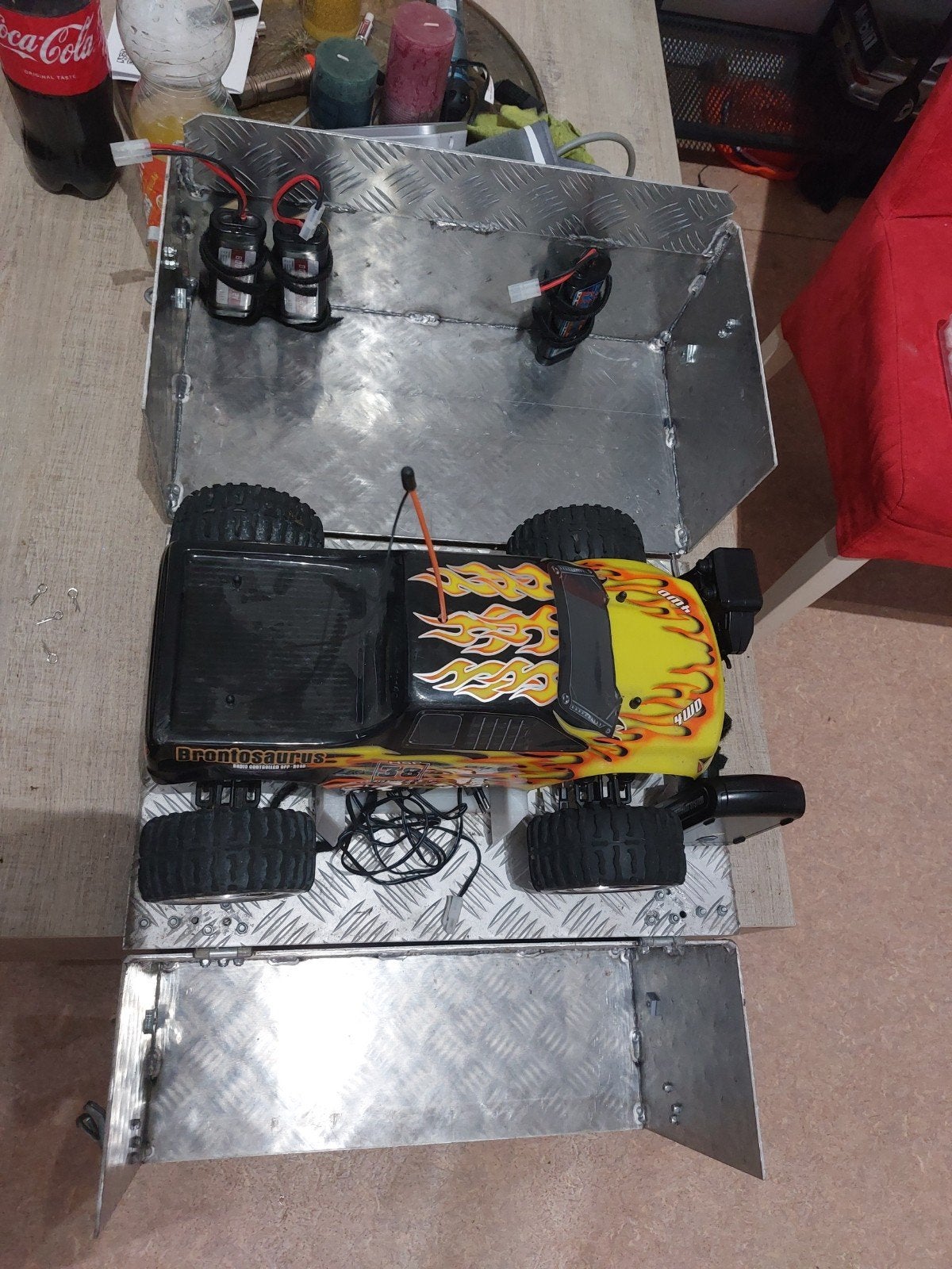 Himoto RC auto met opbergkist, Ophalen, Auto offroad, Zo goed als nieuw, Schaal 1:10