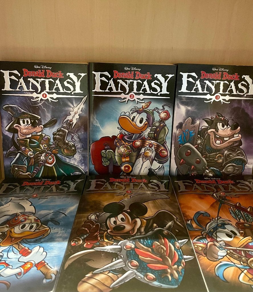 Prachtige complete set Donald Duck Fantasy pockets 1 t/m 6!, Complete serie of reeks, Ophalen of Verzenden, Zo goed als nieuw