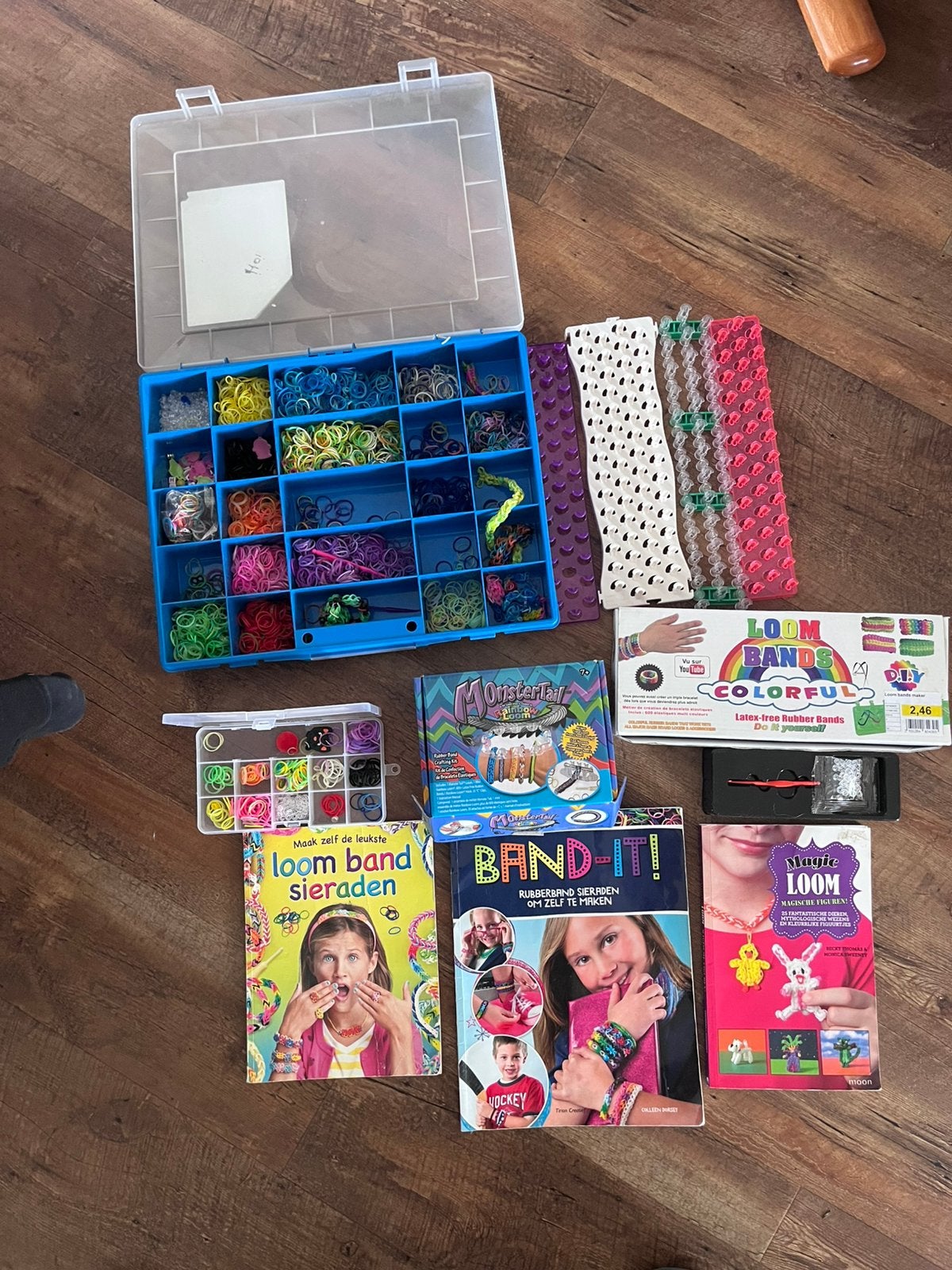 Grote partij loom bandjes + accessoires, Ophalen of Verzenden, Zo goed als nieuw