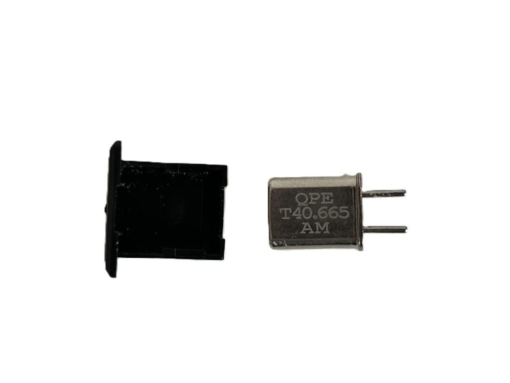 Zender kristal T40.665AM mhz rc, Ophalen of Verzenden, Gebruikt, Overige schalen, Onderdeel