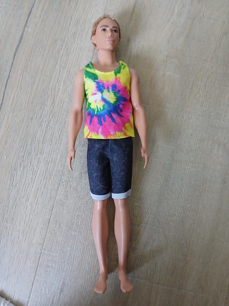 Barbie ken, Kinderen en Baby's, Speelgoed | Poppen, Ophalen of Verzenden, Gebruikt, Barbie