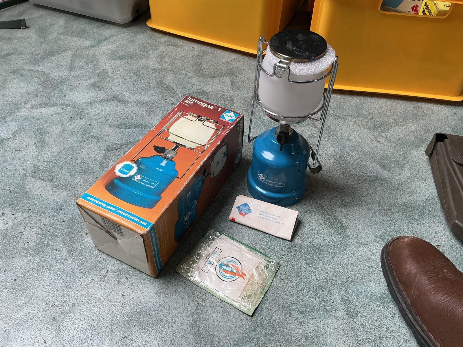 Vintage Campingaz Lumogaz T 206 gaslamp met doos, Ophalen of Verzenden, Zo goed als nieuw