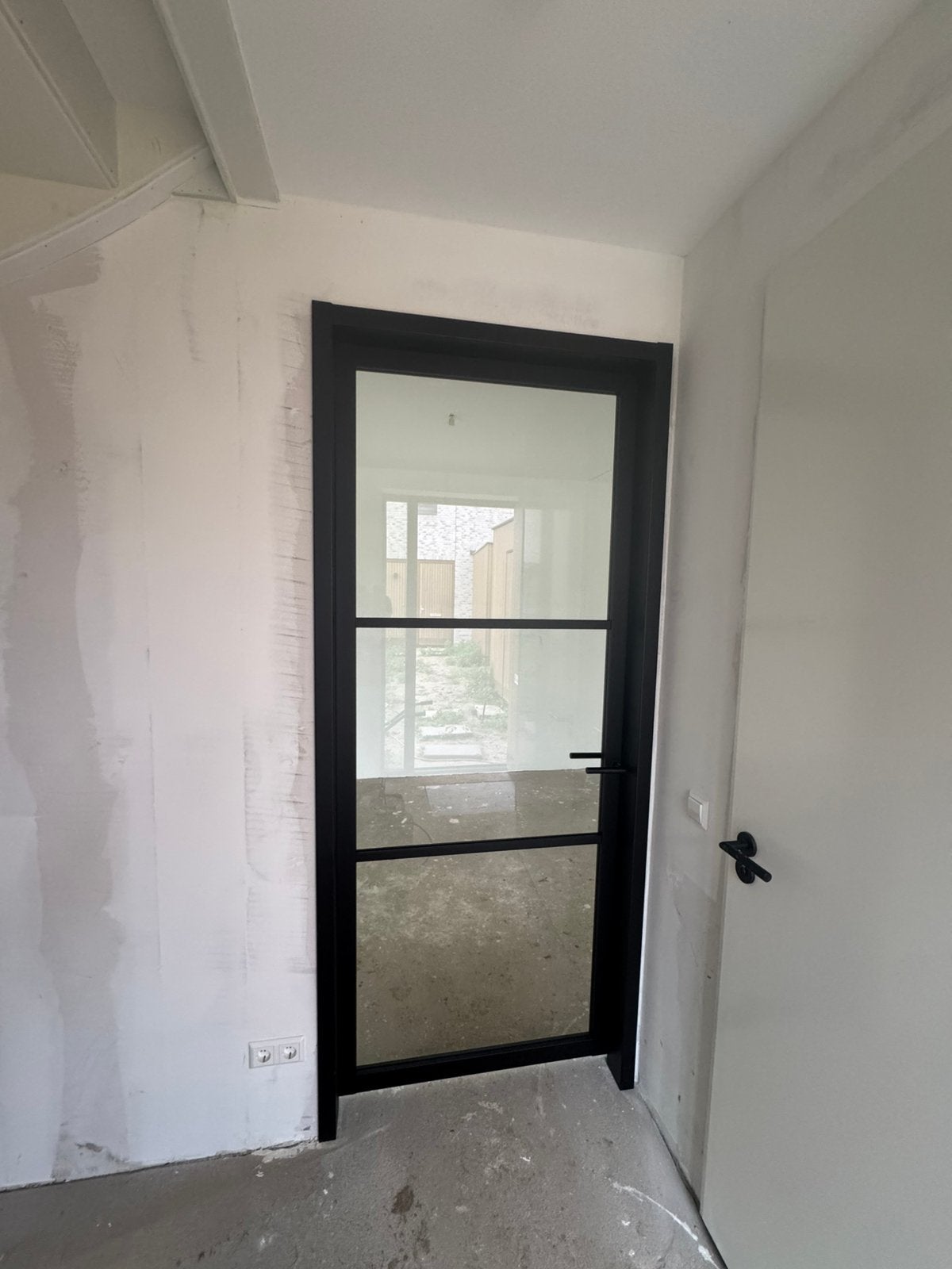 Woonkamer deur hout zwart 2315x954, Doe-het-zelf en Verbouw, Deuren en Horren, Ophalen, Binnendeur, Zo goed als nieuw, 200 tot 215 cm
