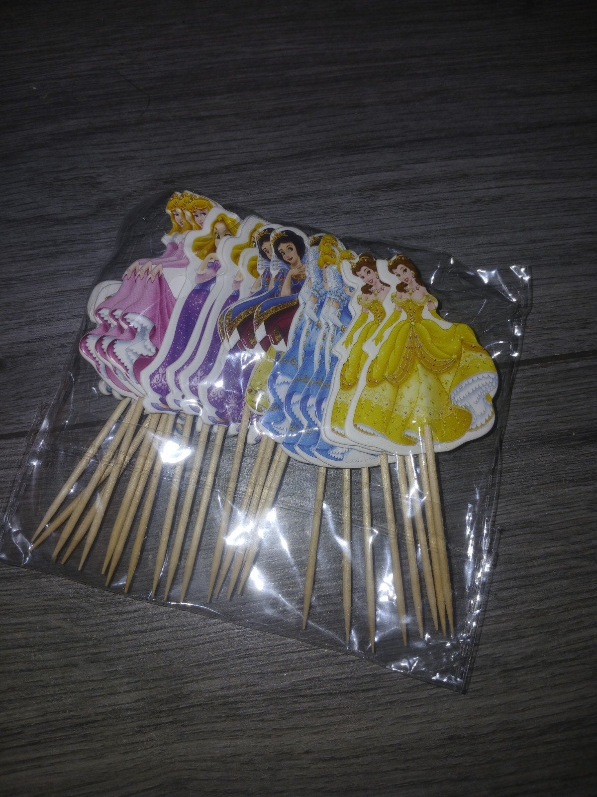 24 Prinsessen cupcake toppers - Nieuw, Ophalen of Verzenden, Nieuw, Versiering, Verjaardag