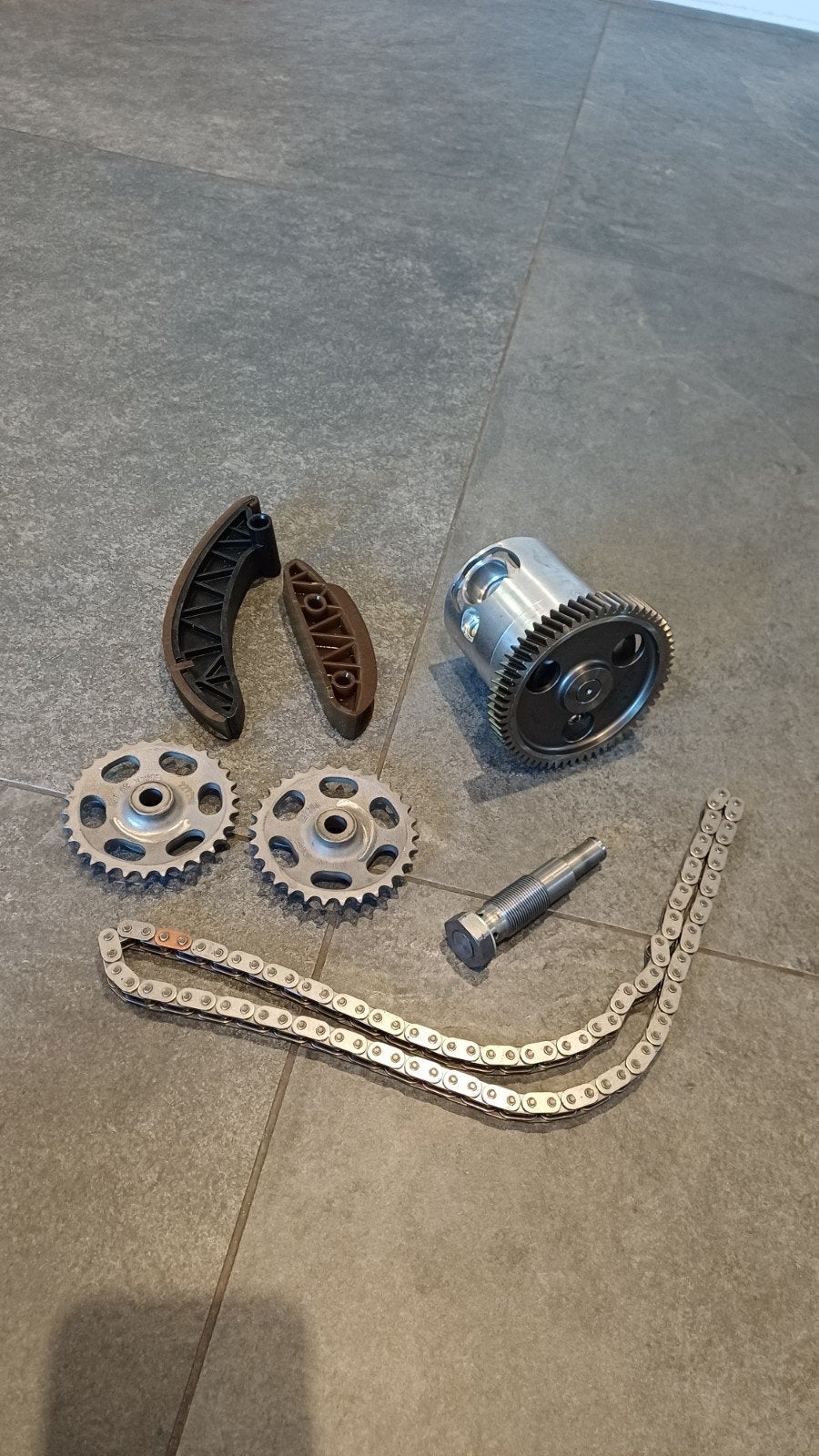 Distributieketting set + oliepomp Mercedes 313CDI 2.2CDI, Ophalen of Verzenden, Nieuw, Mercedes-Benz
