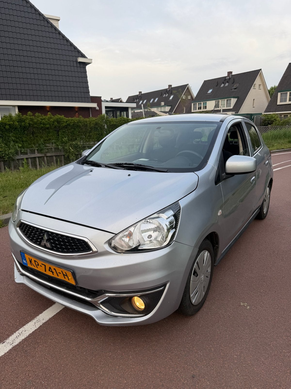 Mitsubishi Space Star, Auto's, Voorwielaandrijving, Origineel Nederlands, Handgeschakeld, 70 pk