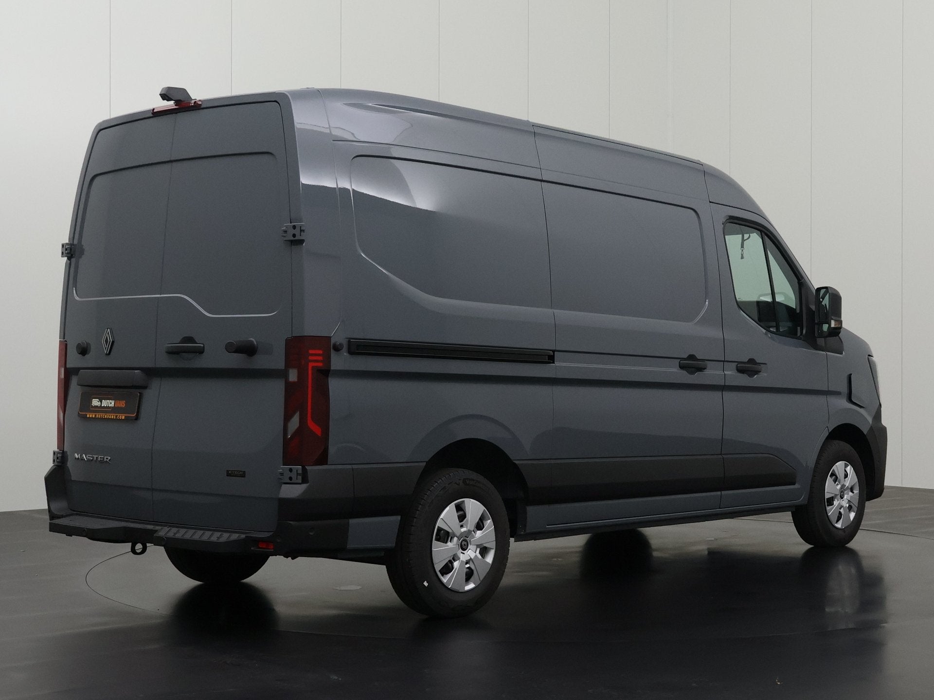 Renault Master E-Tech 87Kwh L2H2 | Zeer Compleet ! | Direct, Automaat, Dealer onderhouden, Stof, Renault