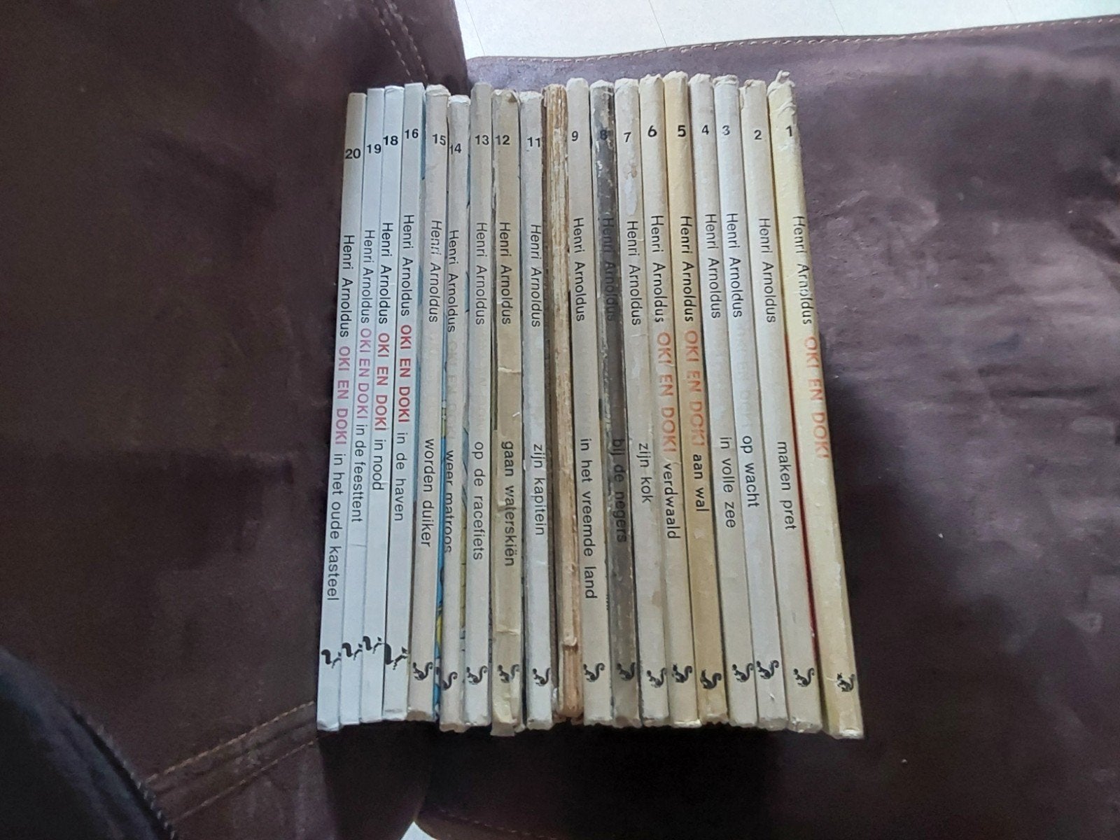 19 x Oki en Doki Henri Arnoldus, Boeken, Kinderboeken | Jeugd | onder 10 jaar, Ophalen of Verzenden, Gelezen, Fictie algemeen