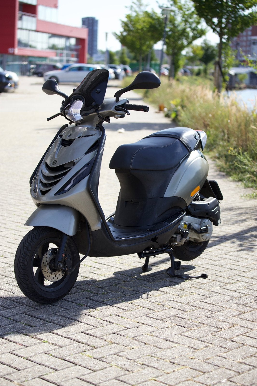 Zip brom 2017, Fietsen en Brommers, Scooters | Piaggio, Ophalen, Gebruikt, Maximaal 45 km/u, Zip