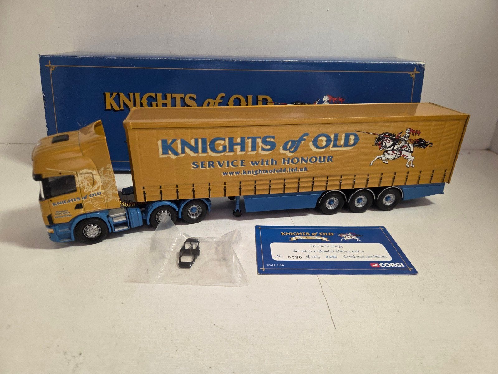 Corgi Scania Topline zeiloplegger Knights of Old 50th years, Corgi, ., Ophalen of Verzenden, Zo goed als nieuw