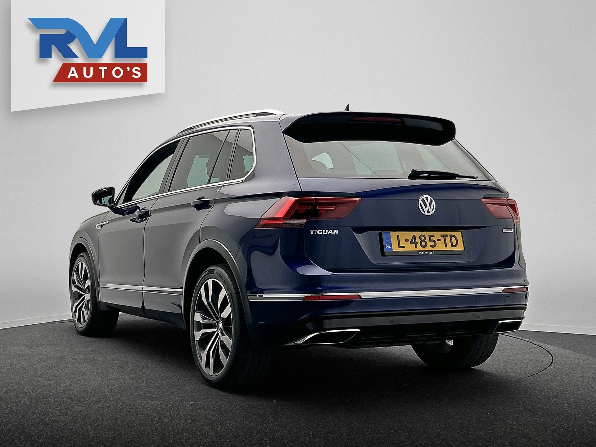 Volkswagen Tiguan 2.0 TSI 4Motion Highline R-Line | Pano/Dak, Auto's, Volkswagen, Gebruikt, 4 cilinders, 1984 cc, Blauw
