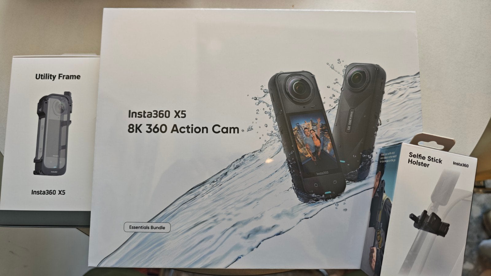 Insta360 X5 8K 360 Action Cam Essentials Bundle +Accessoires, Ophalen of Verzenden, Nieuw, Overige merken