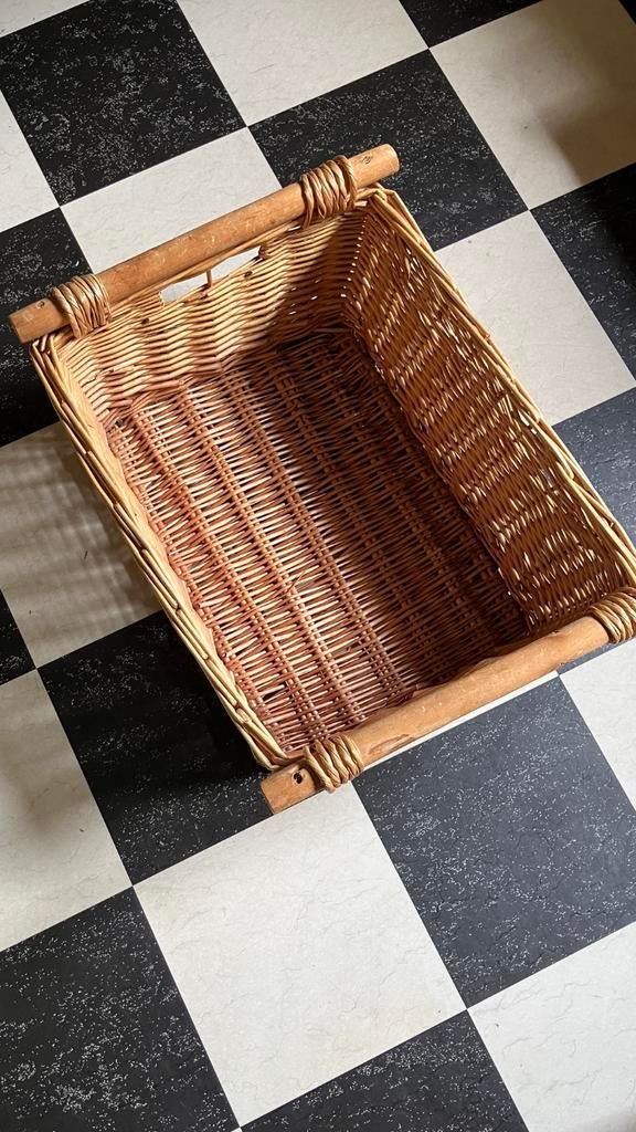 Rieten mand 50x40 cm, Ophalen, Zo goed als nieuw, Rechthoekig, Riet