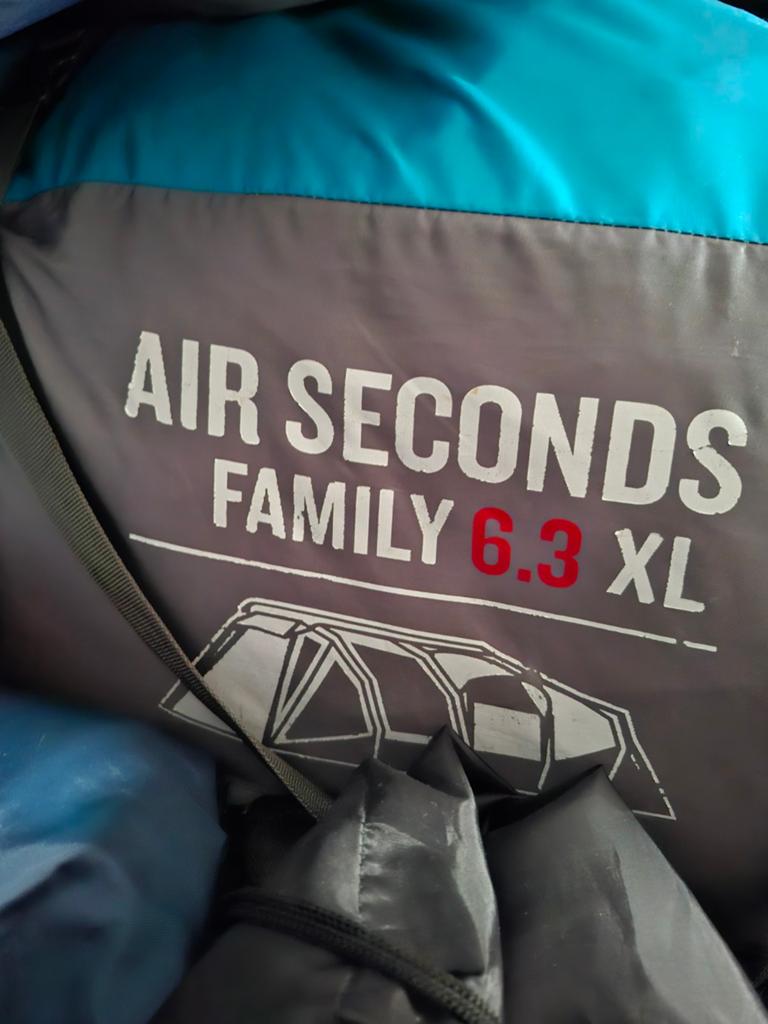 Decathlon Quechua Air Seconds Family 6.3 XL opblaasbare tent, Caravans en Kamperen, Tenten, Ophalen, Gebruikt, Meer dan 6