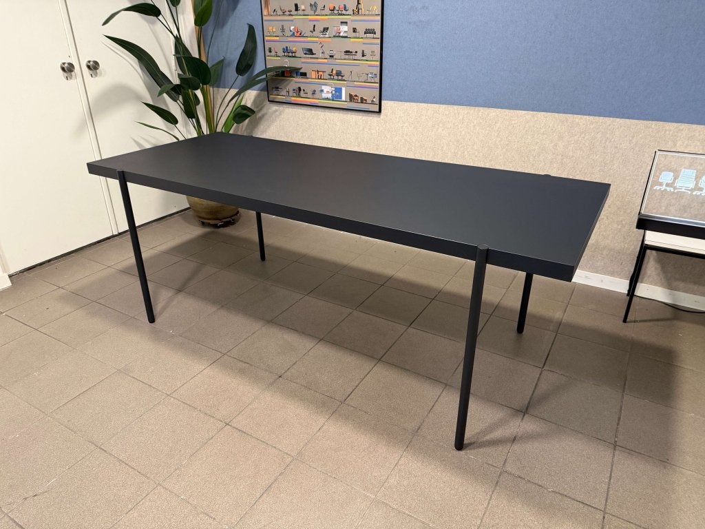 Artifort | Claesson Koivisto Rune | Palladio Tafel | 1x, Vitra Artifort Cassina Fritz Hansen Eames Gispen Pastoe Hay, Artifort