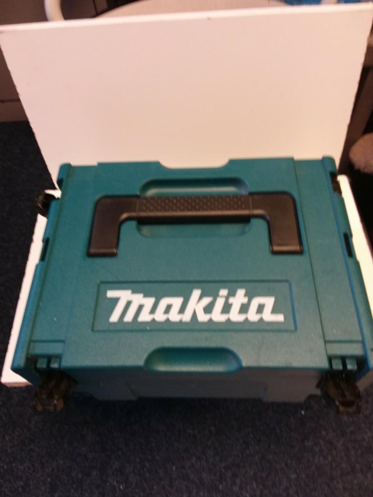 Makita bovenfrees 230V., Ophalen of Verzenden, Zo goed als nieuw