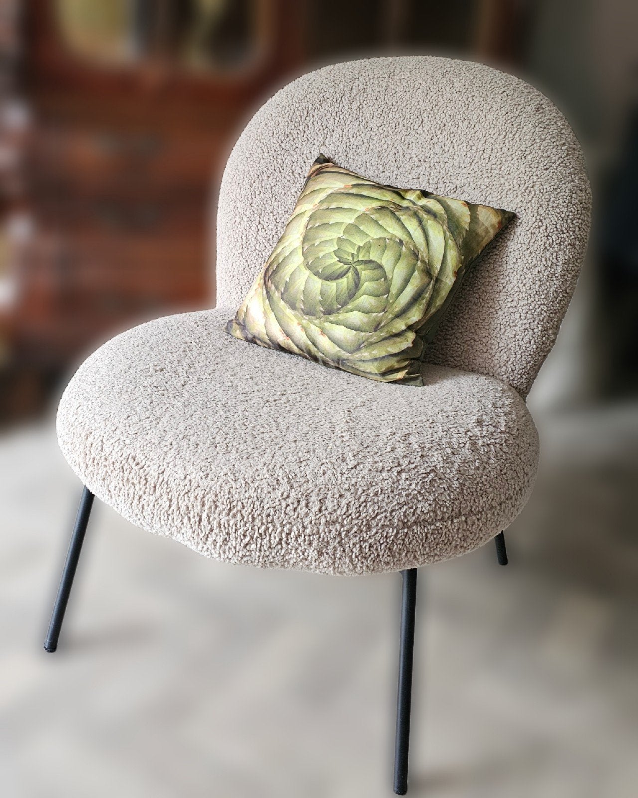 KARWEI Fauteuil Babs Taupe - Comfortabele Teddy Stoel, Ophalen, Modern, Teddy, Scandinavisch, 75 tot 100 cm, Zo goed als nieuw