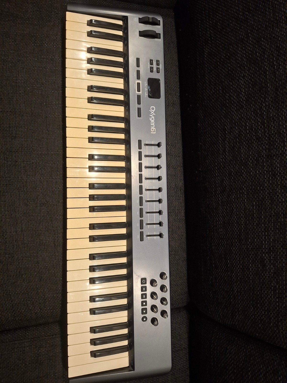 M-Audio Oxygen 61 MIDI Keyboard Controller, 61 toetsen, Zo goed als nieuw, Aanslaggevoelig, Ophalen
