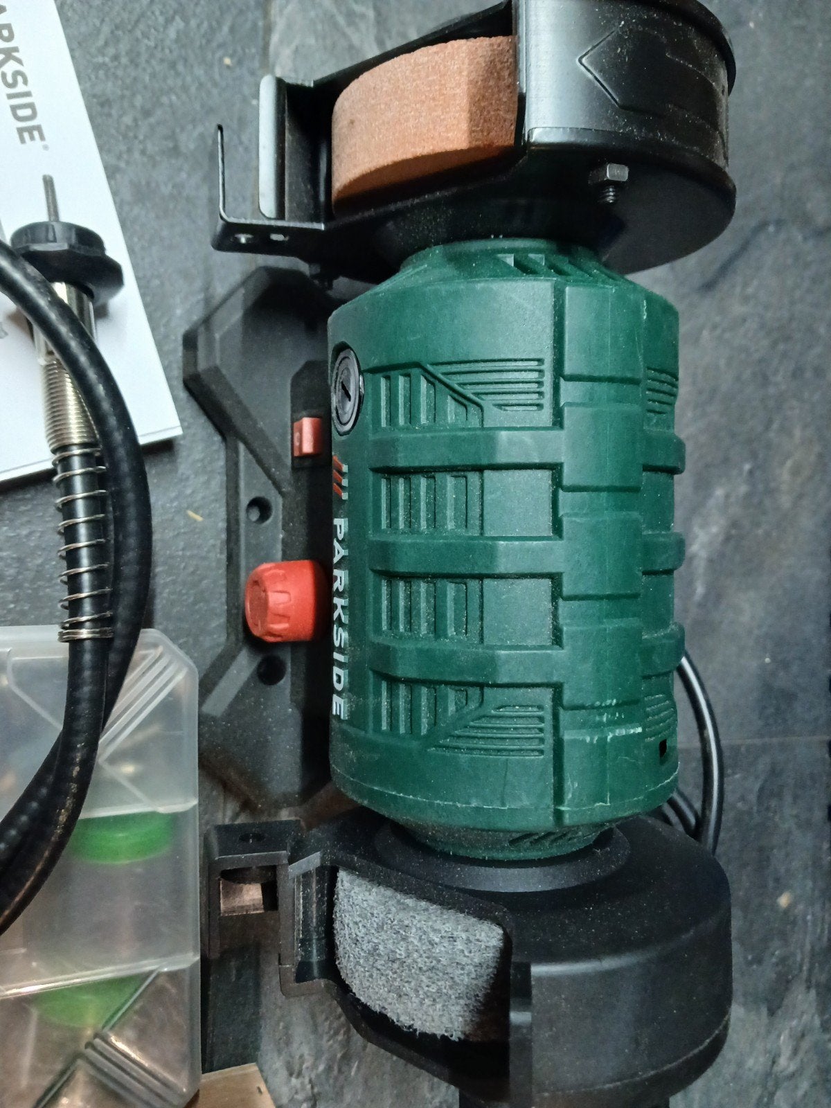 Parkside Dubbele Bankslijpmachine met Flexibele As, Ophalen of Verzenden, Zo goed als nieuw, Minder dan 700 watt, Werkbankslijpmachine