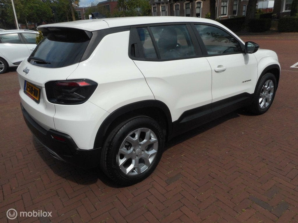 Jeep Avenger 1.2 Turbo 100 Altitude, Auto's, Jeep, Voorwielaandrijving, Gebruikt, Euro 6, 1199 cc