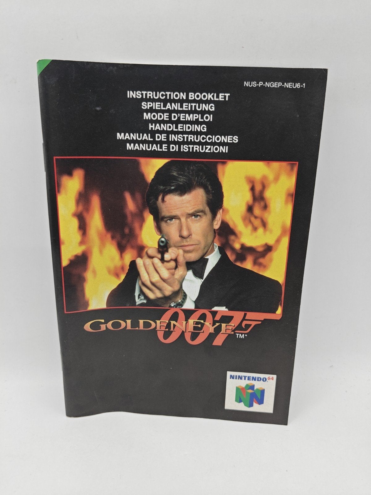 GoldenEye 007 Handleiding Manual Boekje N64, Spelcomputers en Games, Games | Nintendo 64, Nintendo, Gebruikt, Shooter, N.V. Nintendo of Europe, Am Alten Flughafen 1, 60528 Frankfurt am Main, Duitsland