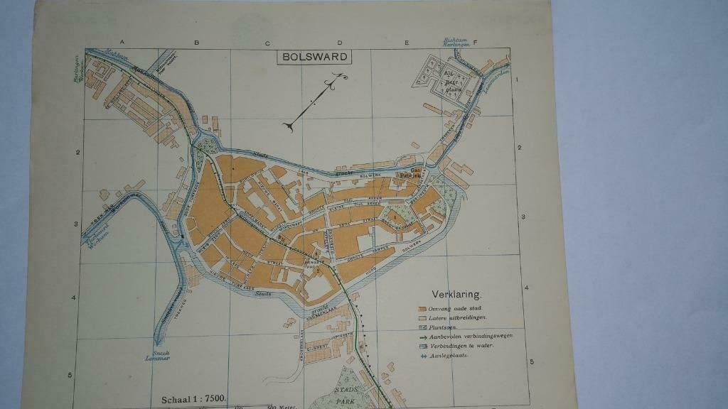 09/ Bolsward plattegrond in 4 kleuren Litho 1917, Antiek en Kunst, Ophalen of Verzenden