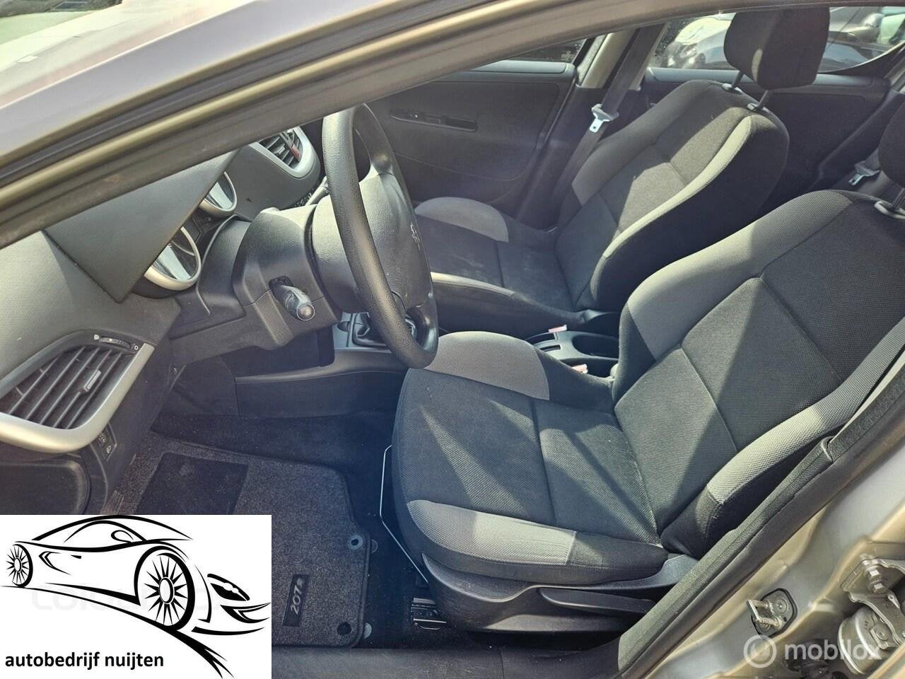 Peugeot 207 1.4-16V X-line 5-DEURS..AIRCO, Voorwielaandrijving, 4 cilinders, 49 €/maand, Bedrijf