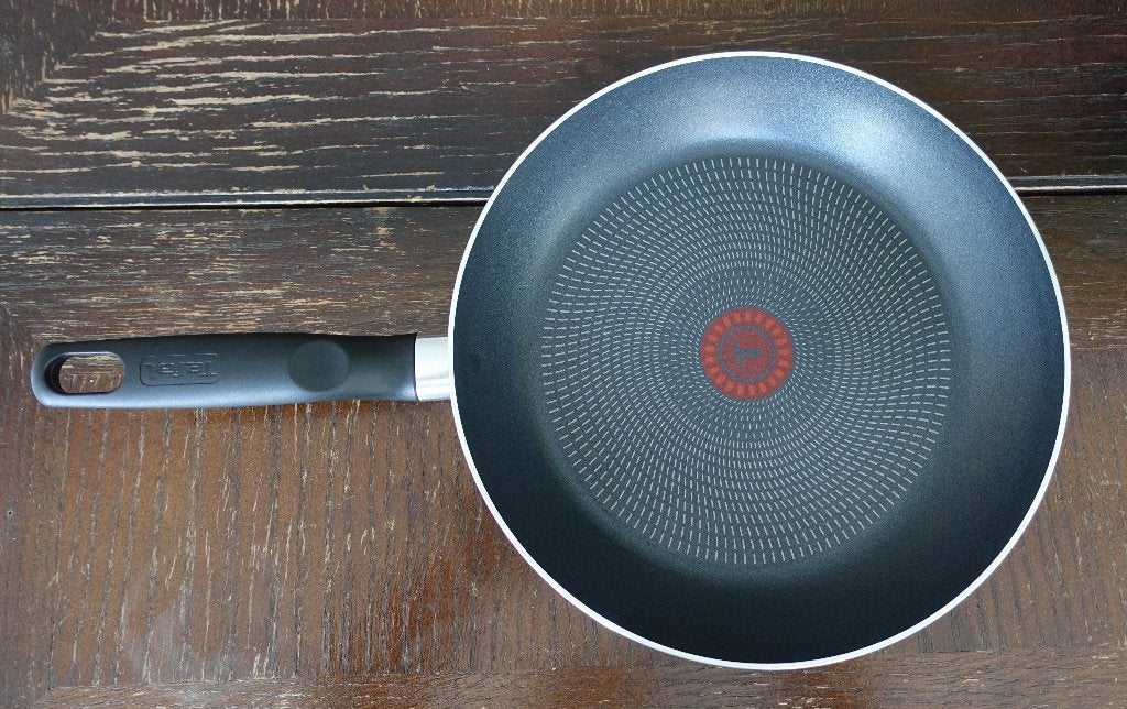 Tefal 28 cm koekenpan., Ophalen of Verzenden, Zo goed als nieuw, Aluminium