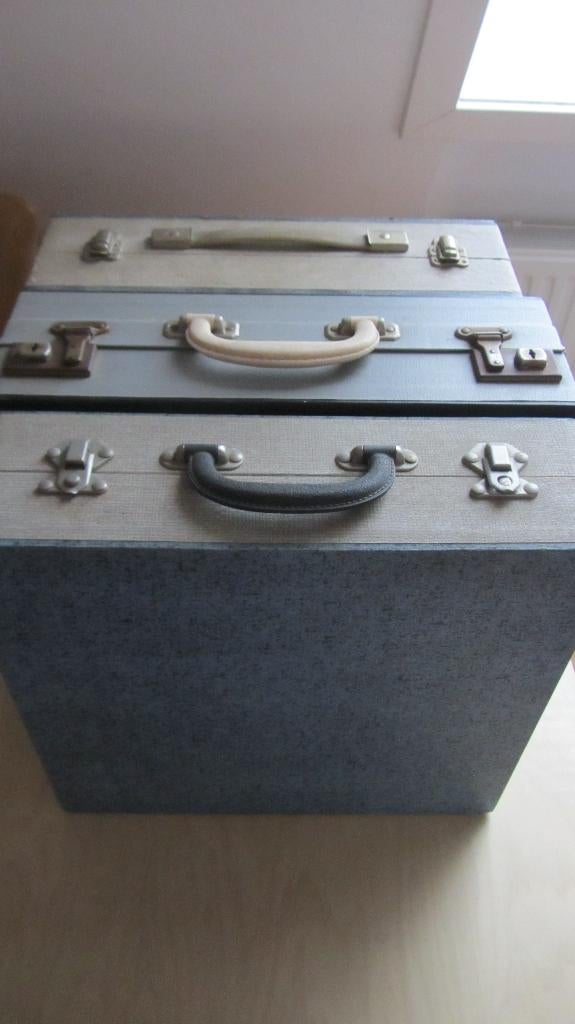 3 platenkoffers voor lp's + 3 kunststof platenhouders, Ophalen, Gebruikt, Overige instrumenten