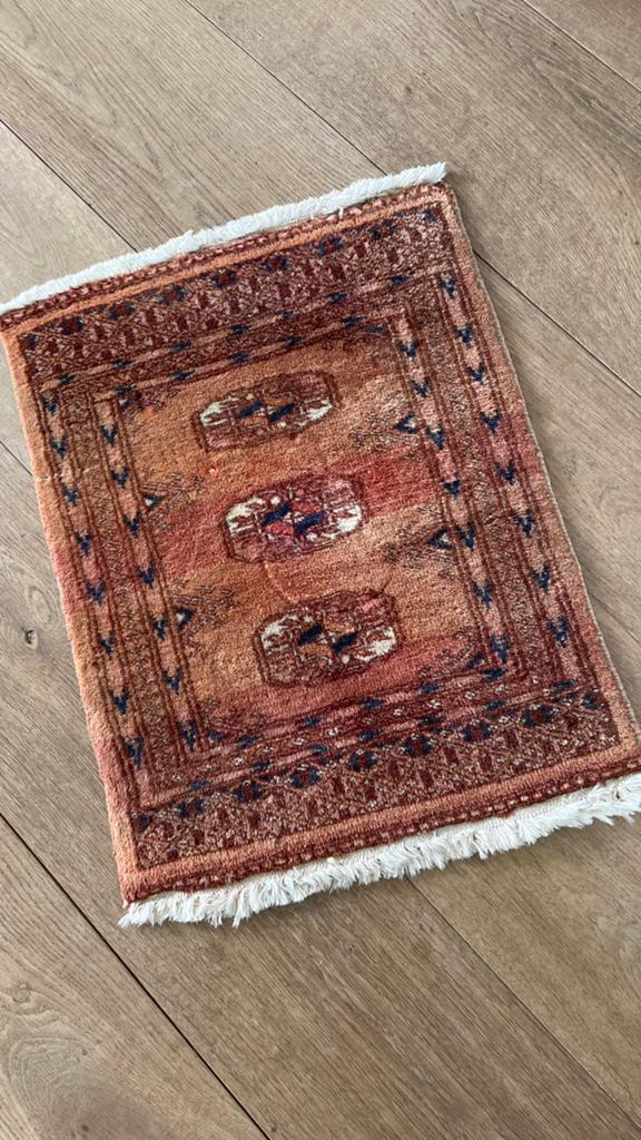 Oud Perzisch tapijtje - Verbleekt en charmant, Minder dan 50 cm, Gebruikt, 50 tot 100 cm, Bruin café