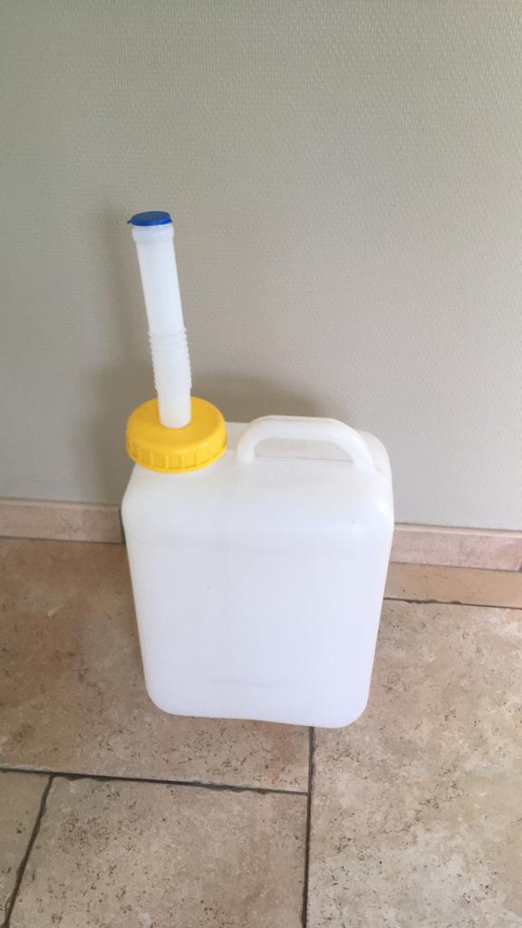 Een nieuwe jerrycan, Caravans en Kamperen, Ophalen, Nieuw