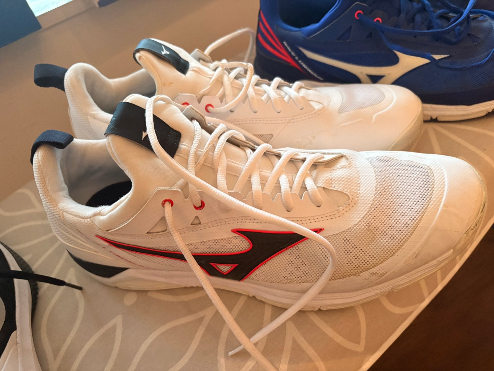 Mizuno wave lightning 48,5 wit, Ophalen of Verzenden, Gebruikt, Schoenen