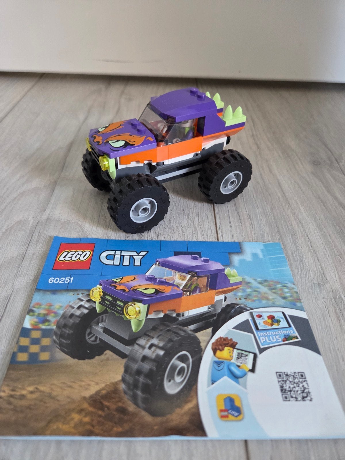 LEGO City Monstertruck 60251, Ophalen, City, Lego, Zo goed als nieuw