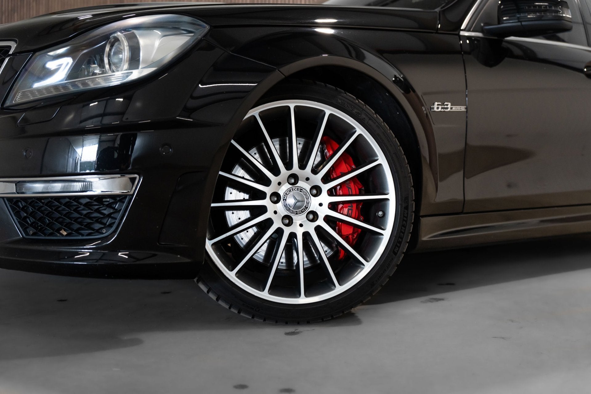 Mercedes-Benz C-klasse AMG 63 Performance Package 487PK Carb, Automaat, Achterwielaandrijving, Gebruikt, Zwart