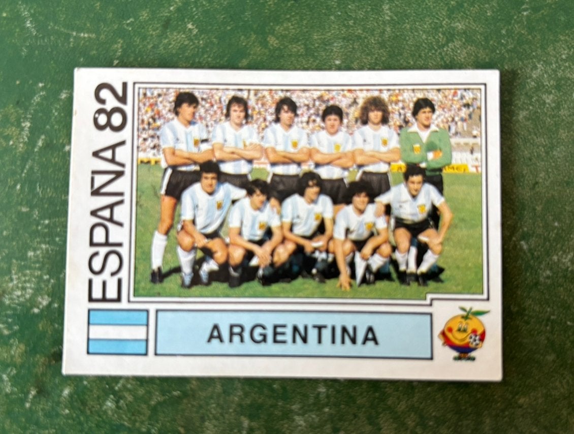 Panini plaatje team Argentinie WK 1982 met Maradona, Verzamelen, Ophalen of Verzenden, Zo goed als nieuw