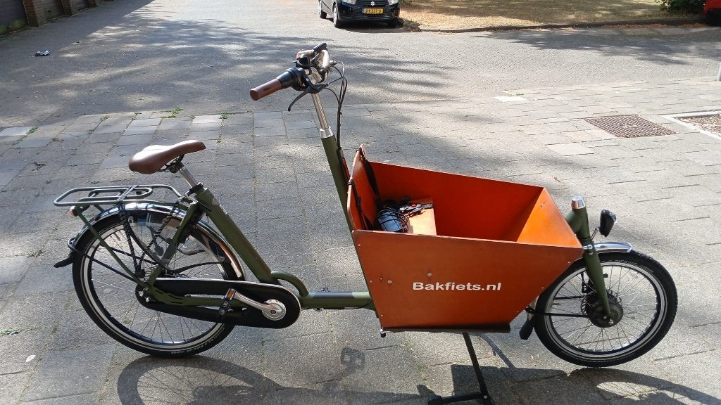 Bakfiets cargo short elektrisch, Fietsen en Brommers, Fietsen | Bakfietsen, Ophalen, Elektrisch, Zo goed als nieuw, 2 kinderen