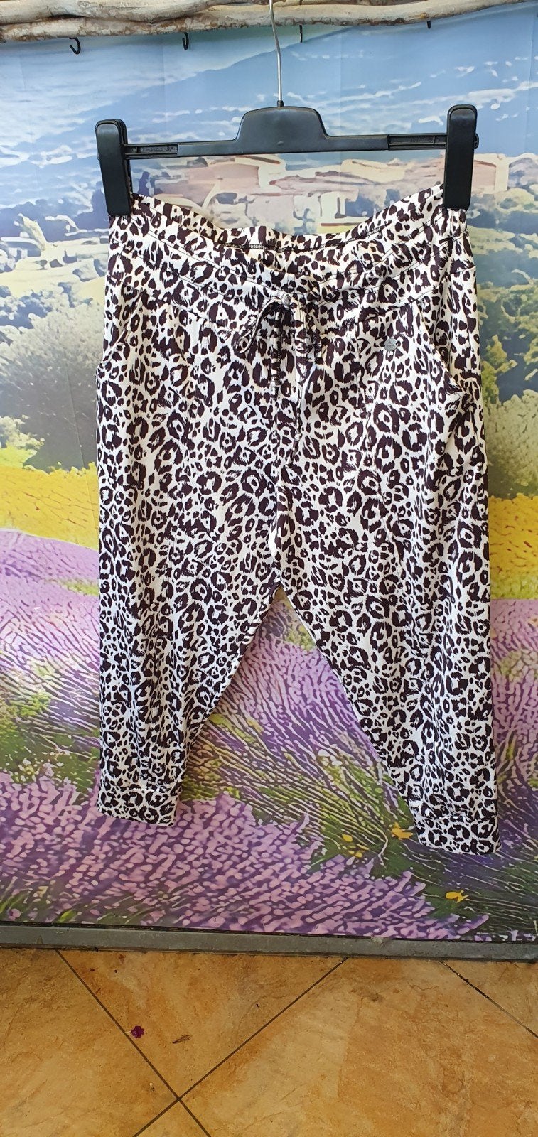 Angelle Milan travel 3/4 stretch broek maat L, Ophalen of Verzenden, Zo goed als nieuw, Maat 42/44 (L), Lang