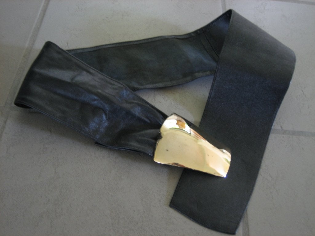 Bruin-groene leren tailleriem met koperen gesp SNAZZEYS, Kleding | Dames, 5 cm of meer, Verzenden, Echt leder, Nieuw