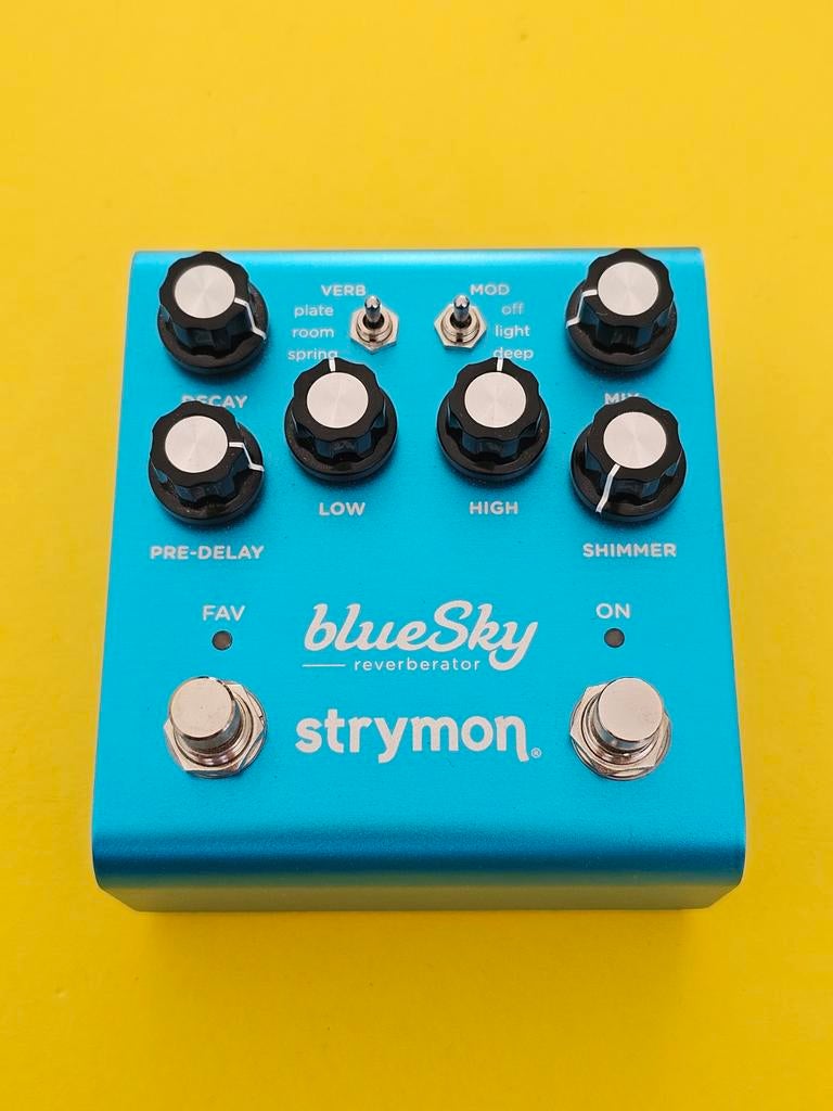Strymon BlueSky Reverb, Muziek en Instrumenten, Effecten, Zo goed als nieuw, Reverb, Ophalen of Verzenden