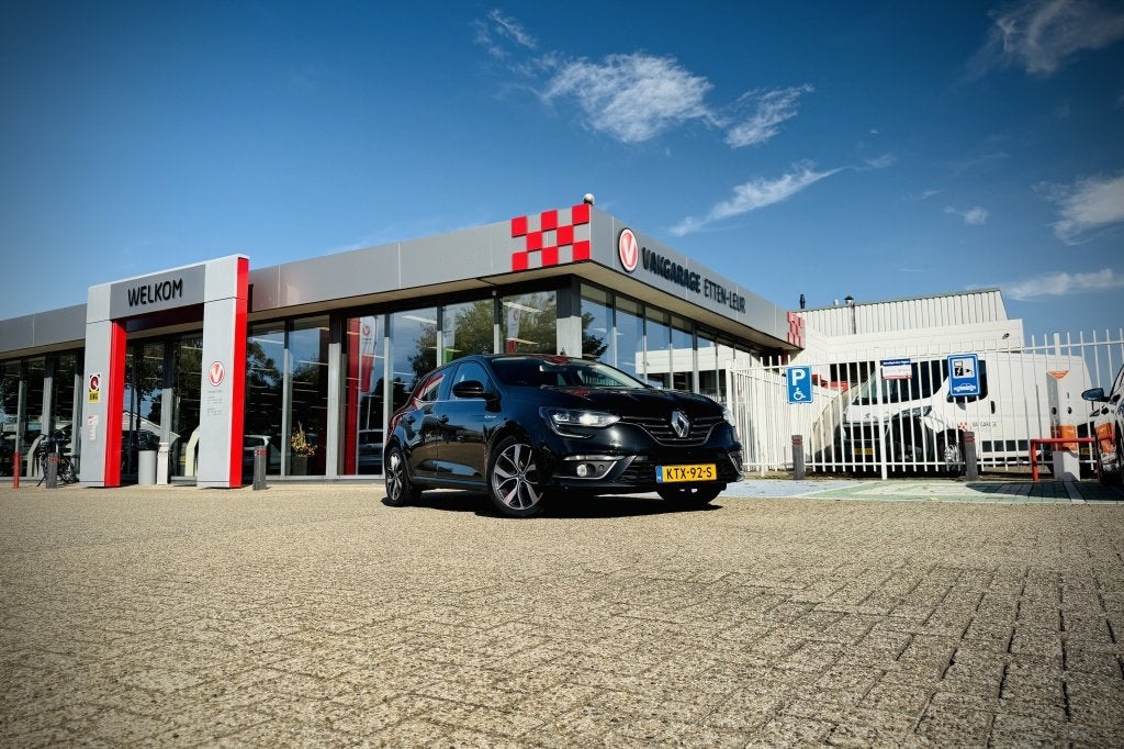 Renault Mégane 1.2 TCe Bose | CARPLAY + ANDROID | CAMERA |, Auto's, 12 maanden, Gebruikt, 4 cilinders, 665 kg