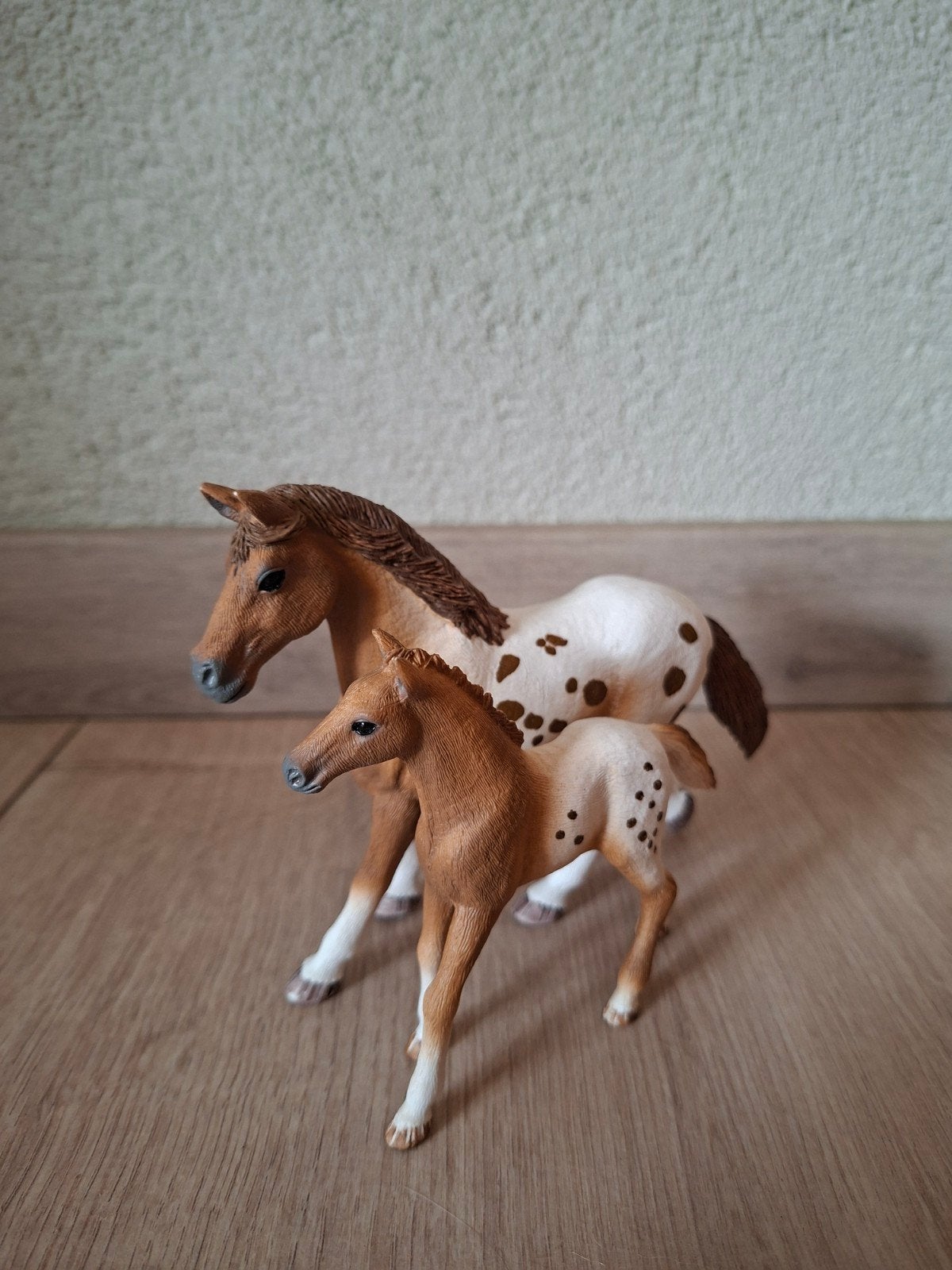 Schleich appaloosa merrie en veulen, Ophalen of Verzenden, Zo goed als nieuw, Paard, Beeldje of Figuurtje