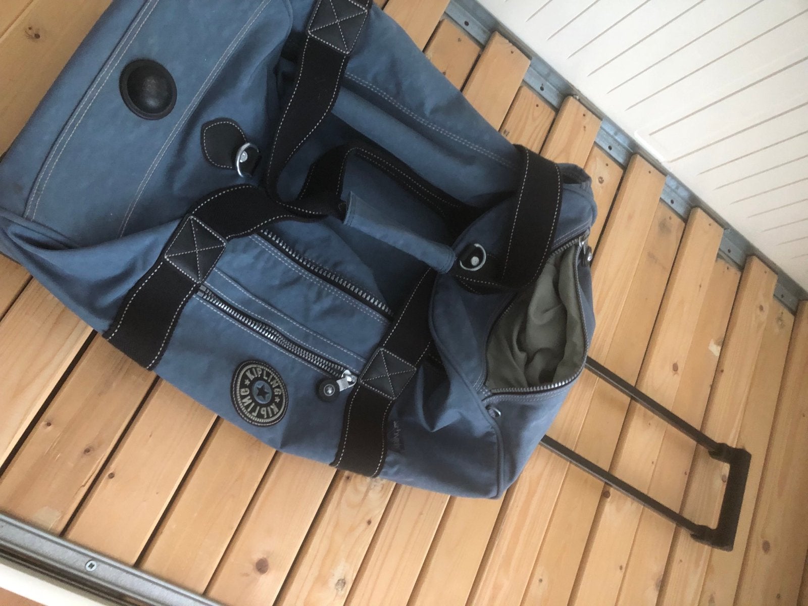 Kipling reistas/weekendtas op wieltjes, zo goed als nieuw, Ophalen of Verzenden, Zo goed als nieuw, Blauw, Uitschuifbare handgreep